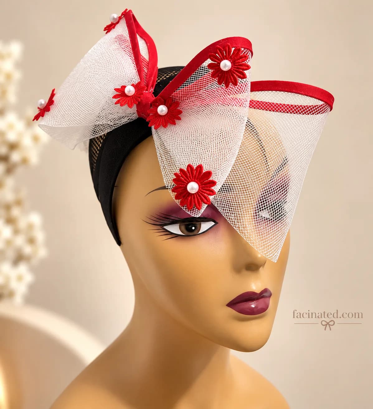 Classic Prestine Flower Fascinator